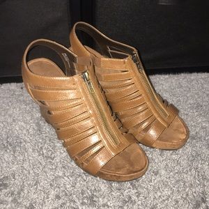 Brown Strappy Aerosoles Wedges with Zipper